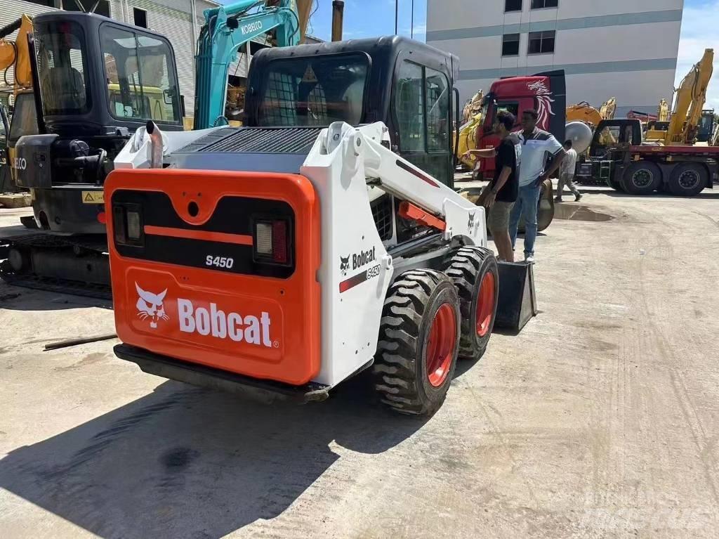 Bobcat S 450 Smykem řízené nakladače