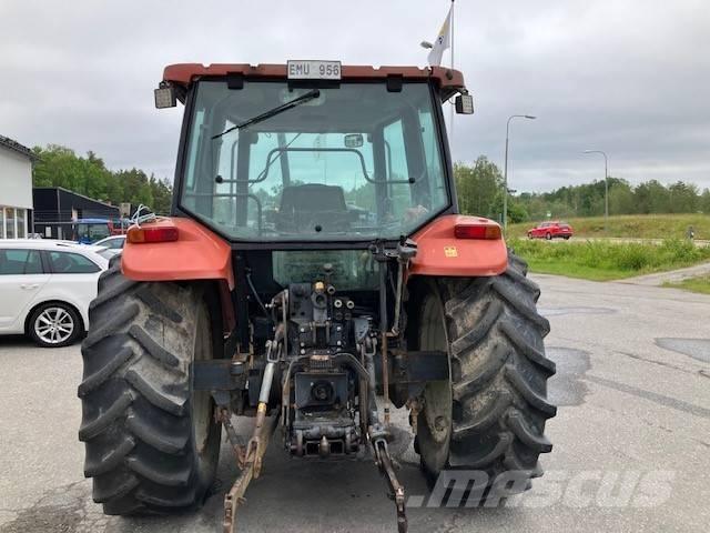 New Holland L 85 Traktory