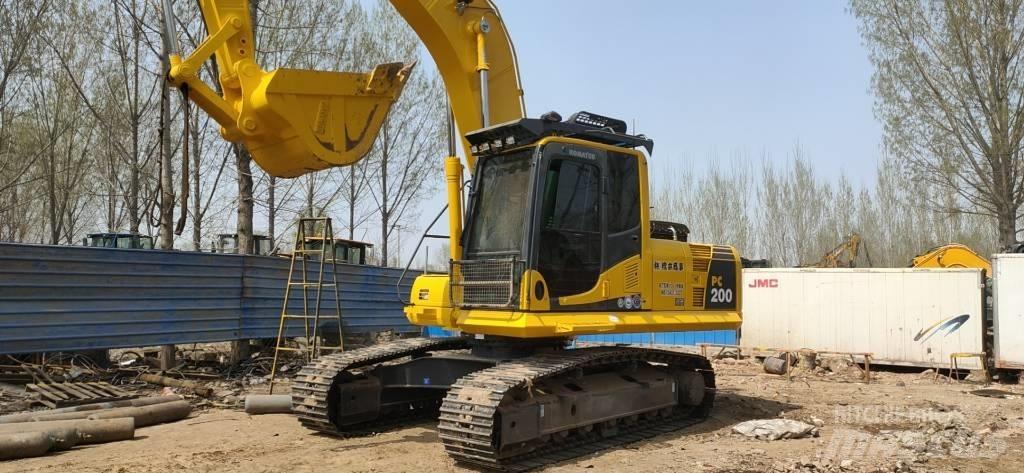 Komatsu pc200-8 Pásová rýpadla