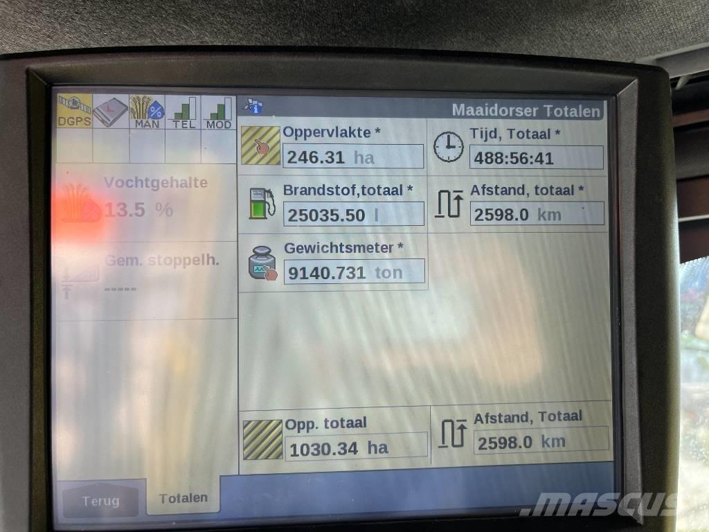 New Holland CR 8.90 Sklízecí mlátičky