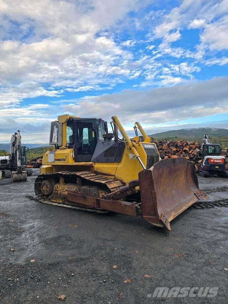 Komatsu D 65 EX-15 L Pásové dozery