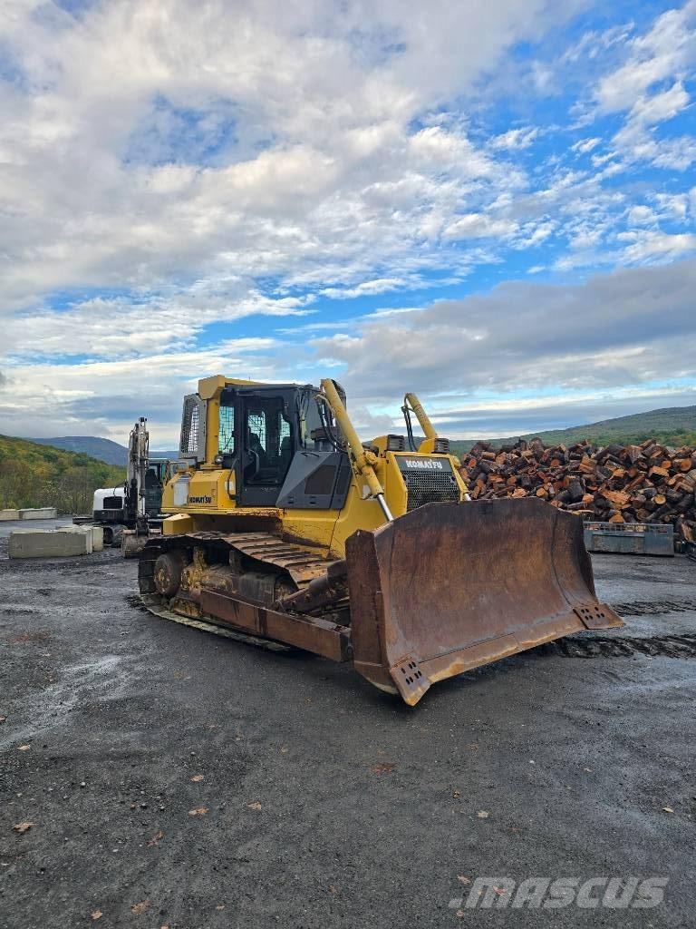 Komatsu D 65 EX-15 L Pásové dozery