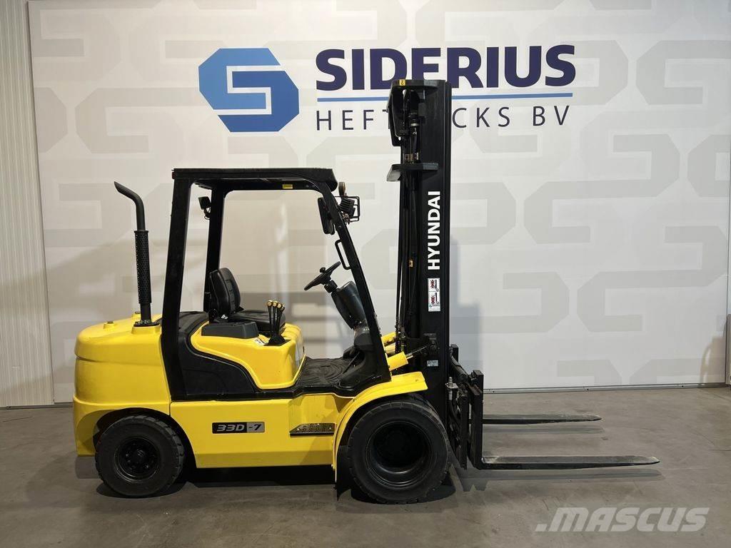 Hyundai 33D-7 Dieselové vozíky
