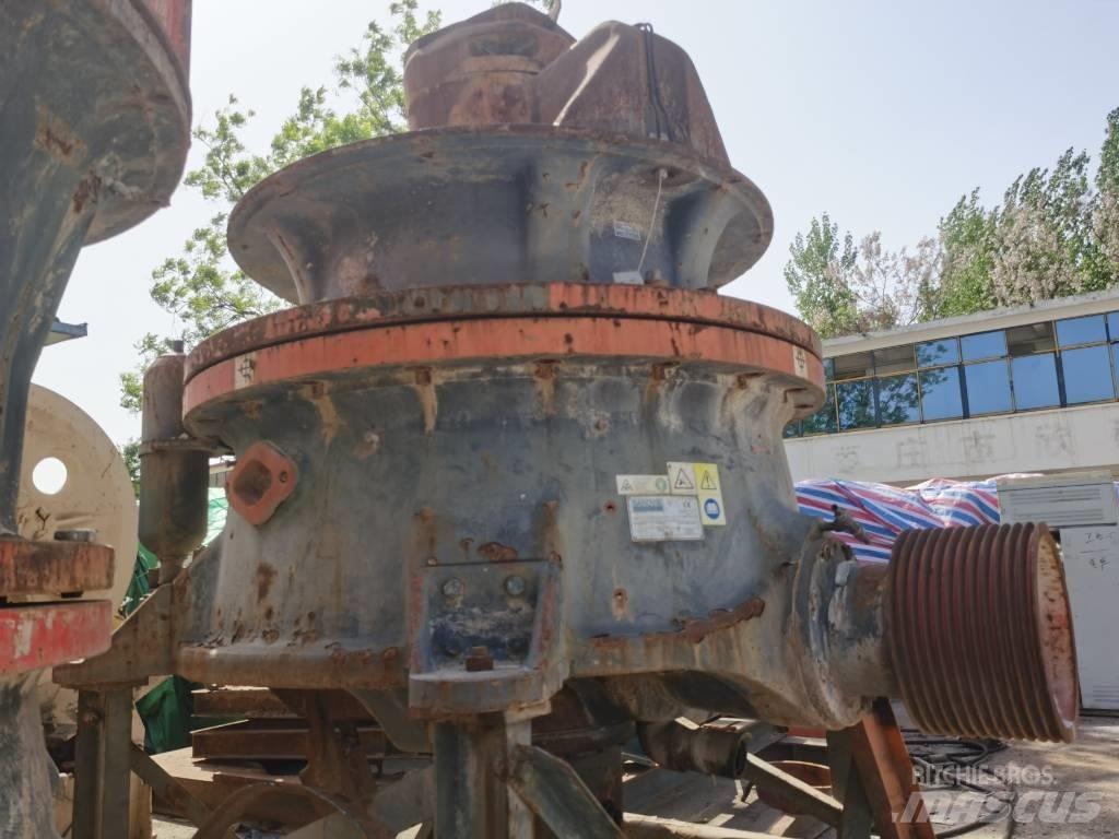 Sandvik CH 660 Drtící zařízení
