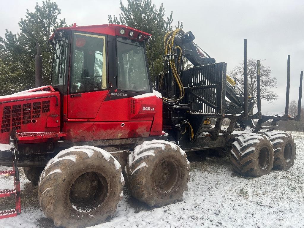 Komatsu 840 TX Vyvážecí traktory