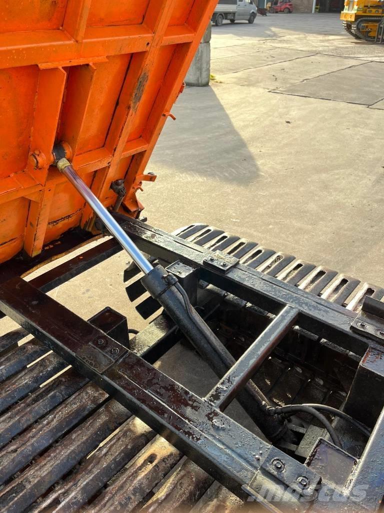 Kubota RC 30 Pásové dempry