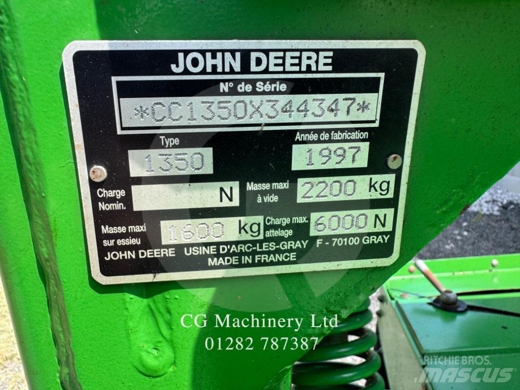 John Deere 1350 Kondicionér žacího stroje