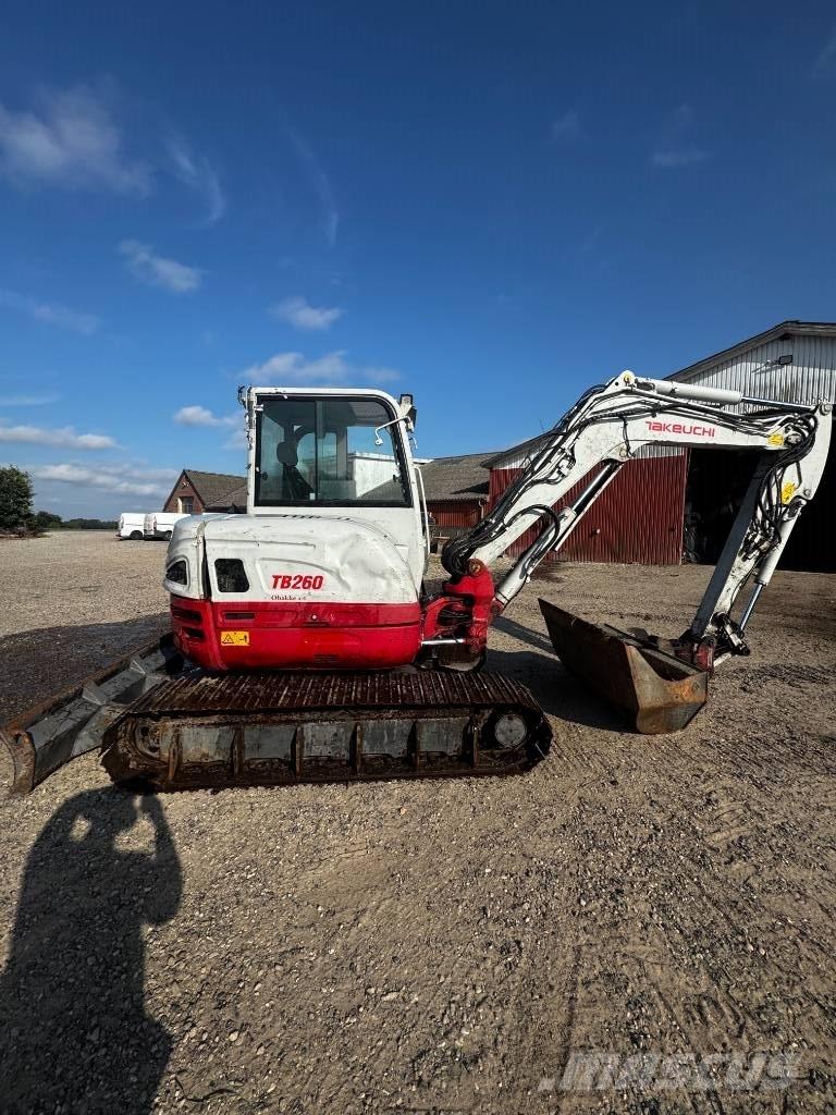 Takeuchi TB 260 Pásová rýpadla