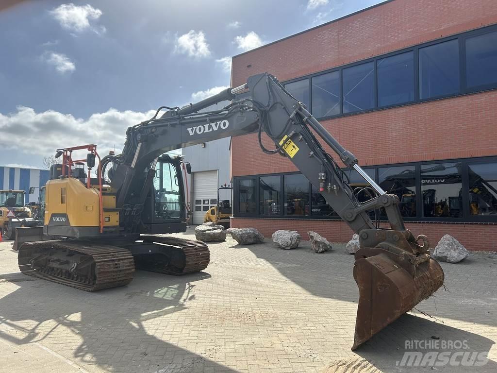 Volvo ECR145 Pásová rýpadla