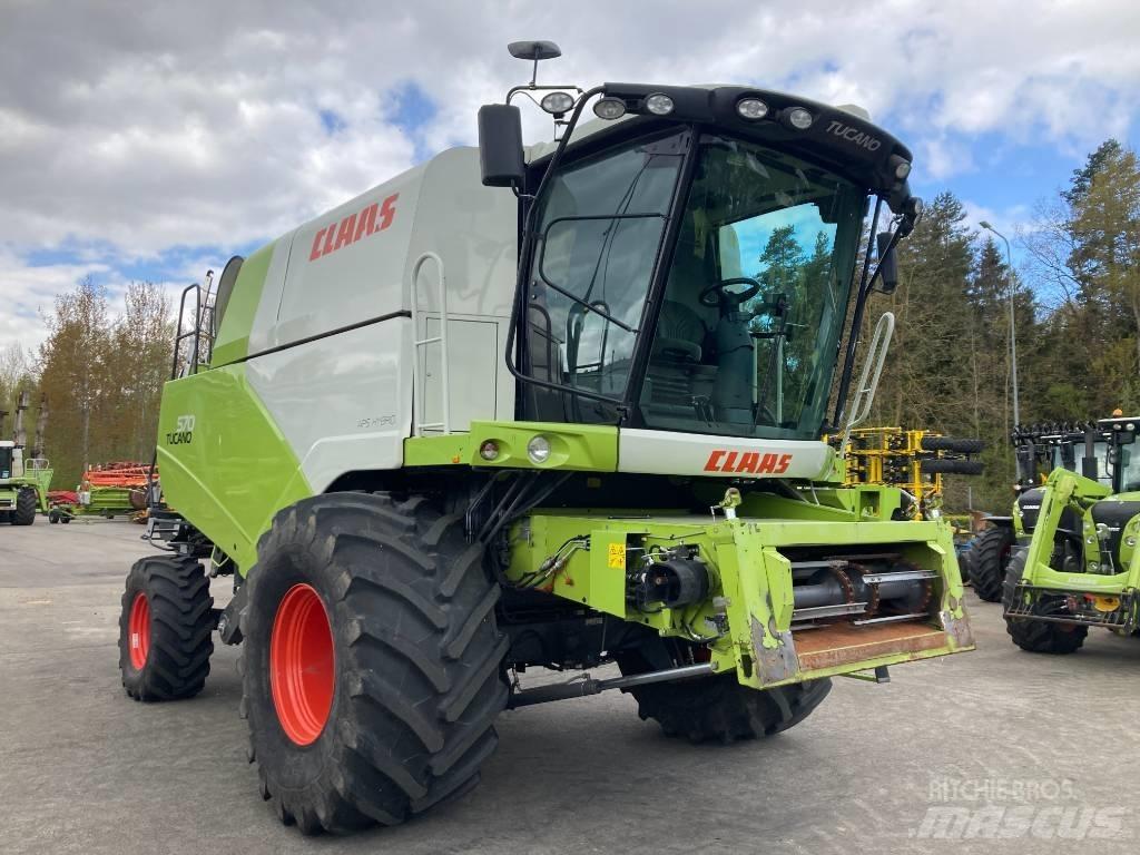 CLAAS Tucano 570 Sklízecí mlátičky