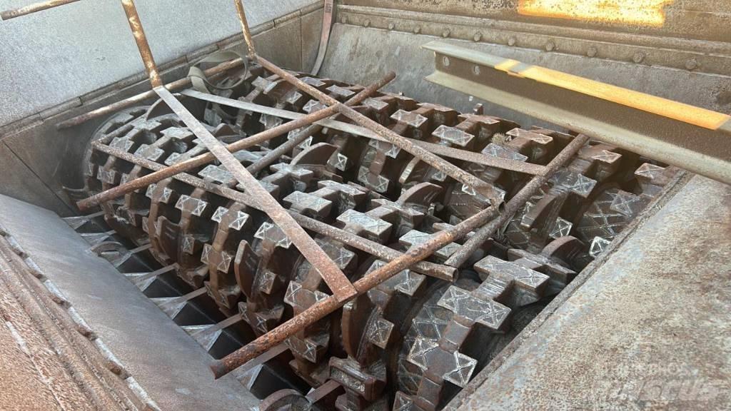 Arjes 950 Drtiče odpadu