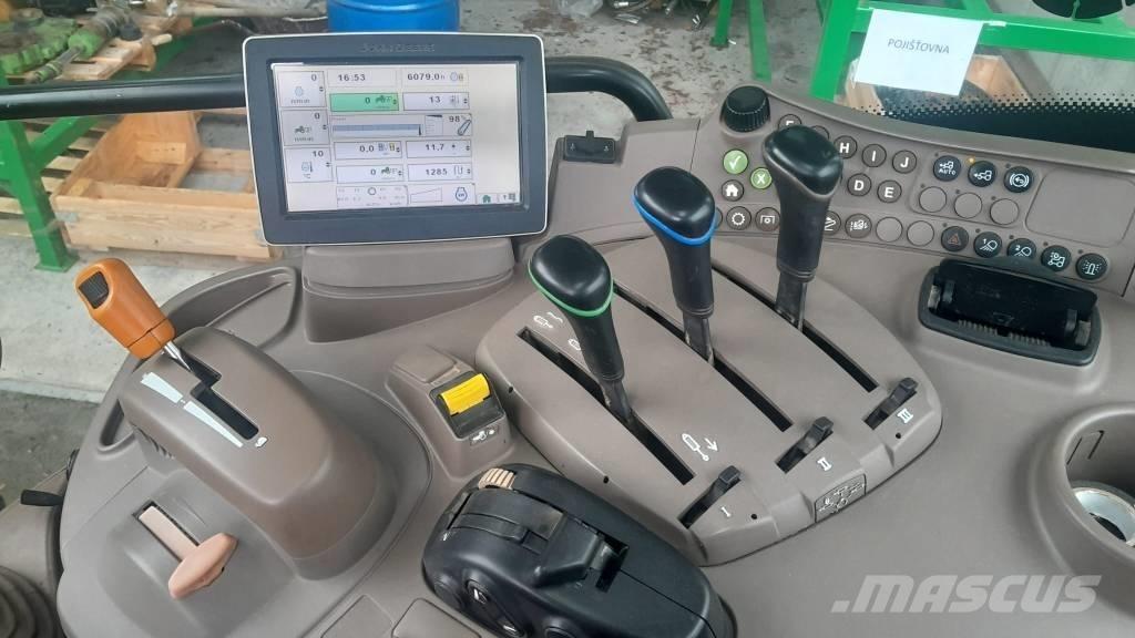 John Deere 6105 R Traktory