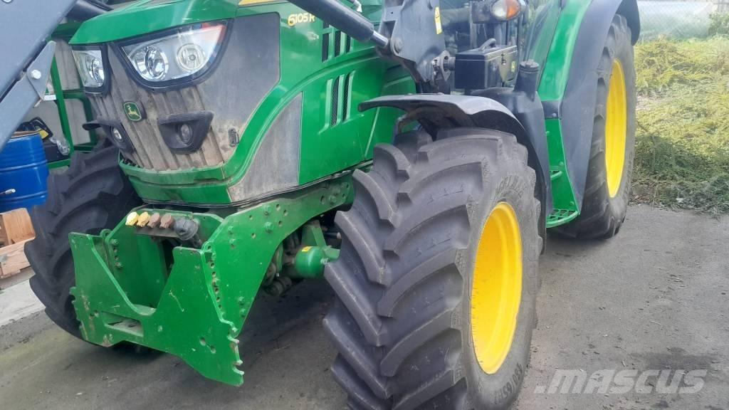 John Deere 6105 R Traktory