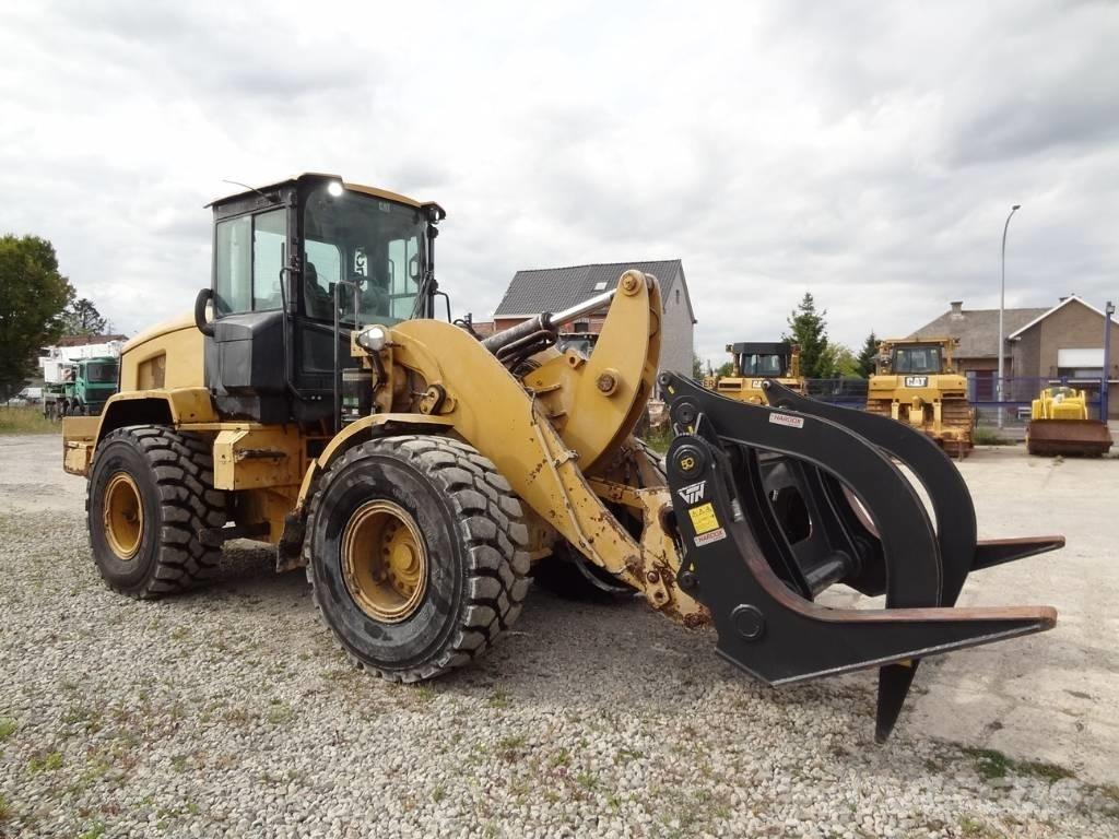 CAT 938 M Kolové nakladače