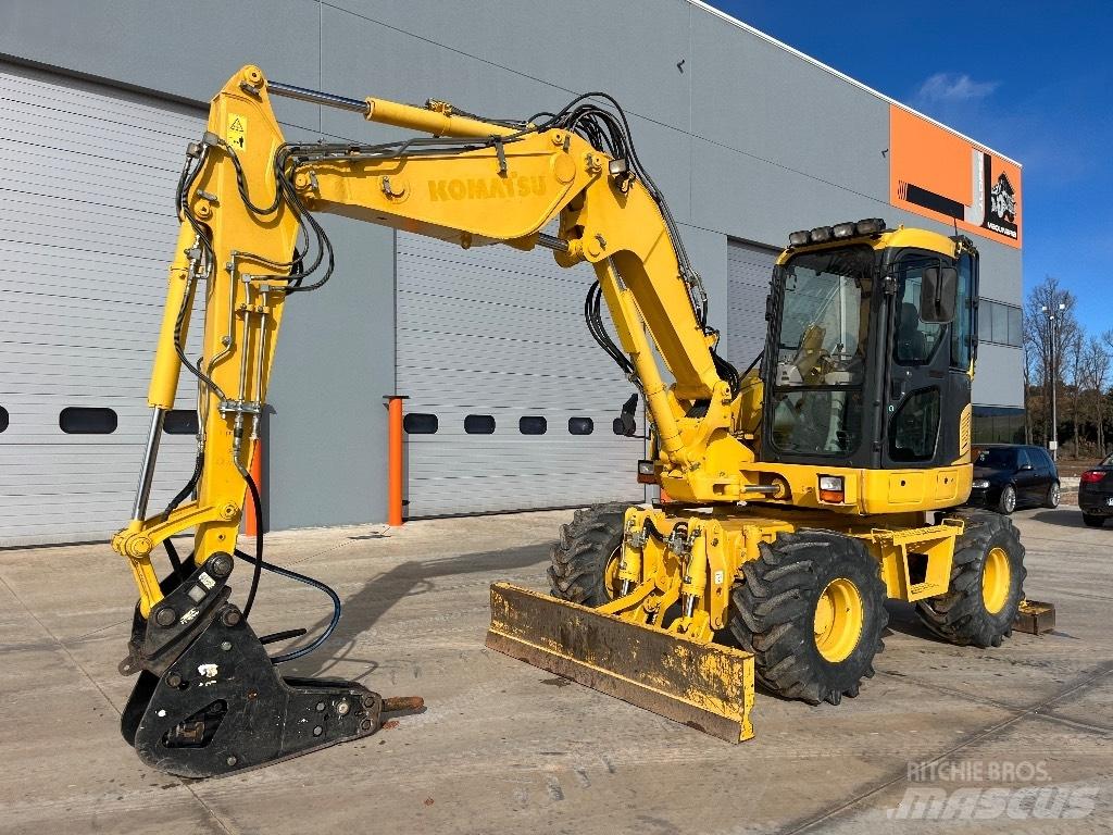 Komatsu PW 98 MR-8 Kolová rýpadla