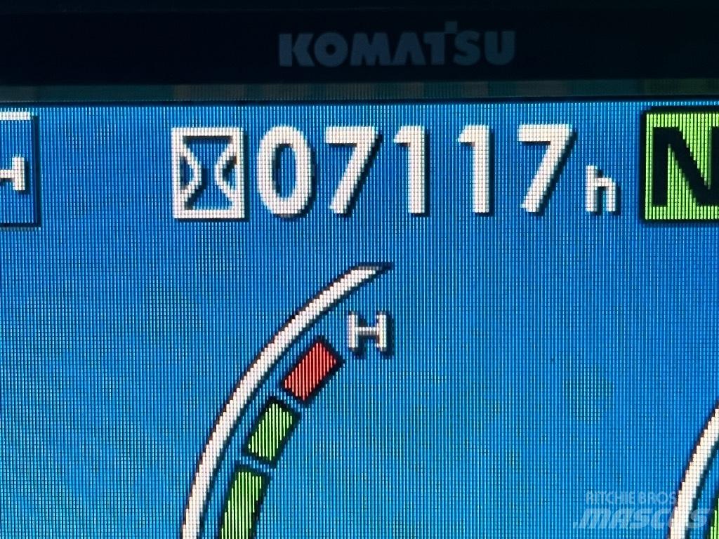Komatsu PW 98 MR-8 Kolová rýpadla