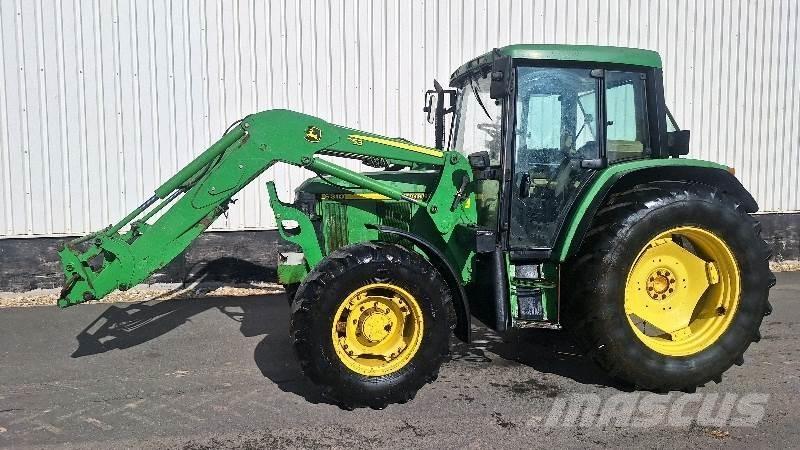 John Deere 6310 Traktory