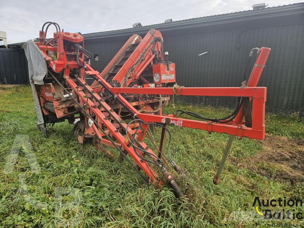 Dewulf P3K Sklízecí mlátičky