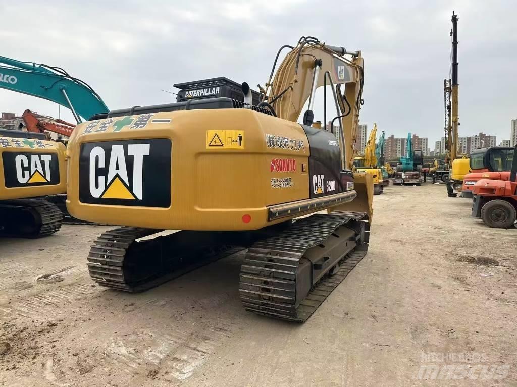 CAT 320 D Pásová rýpadla