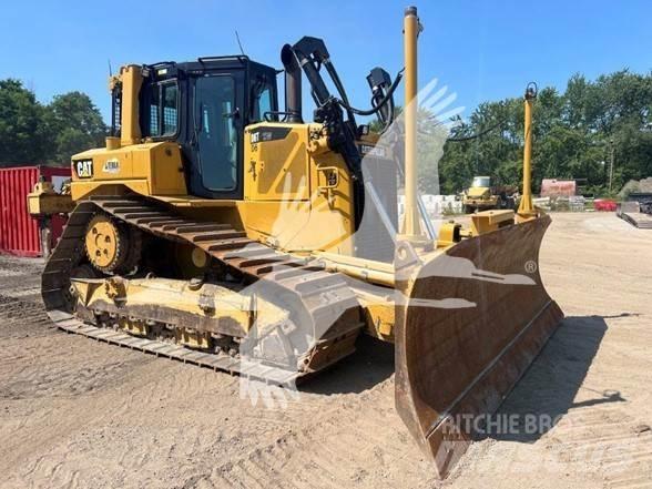 CAT D6T XW Pásové dozery