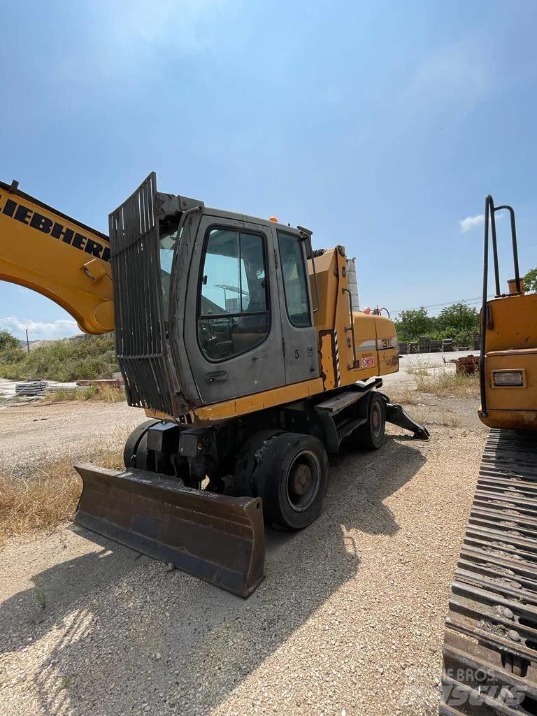 Liebherr A316 Stroje pro manipulaci s odpadem