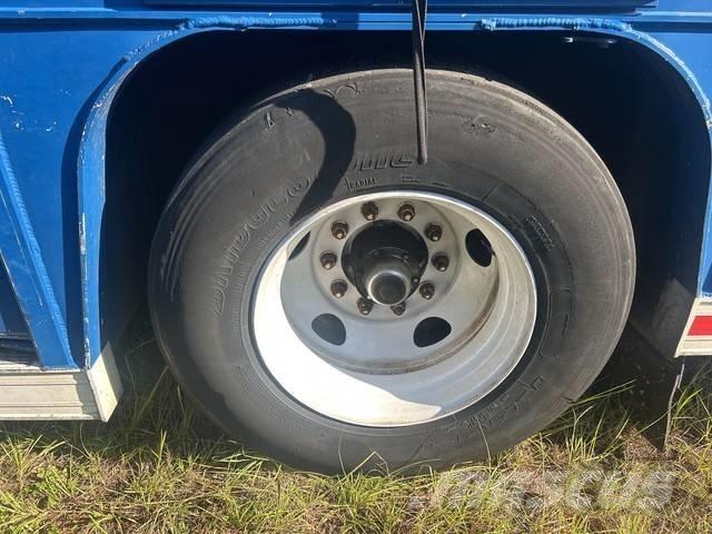 Mickey 16 Bay Přepravníky nápojů - přívěsy