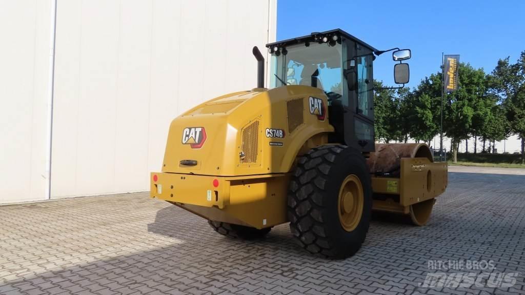 CAT CS 74 B Tahačové válce