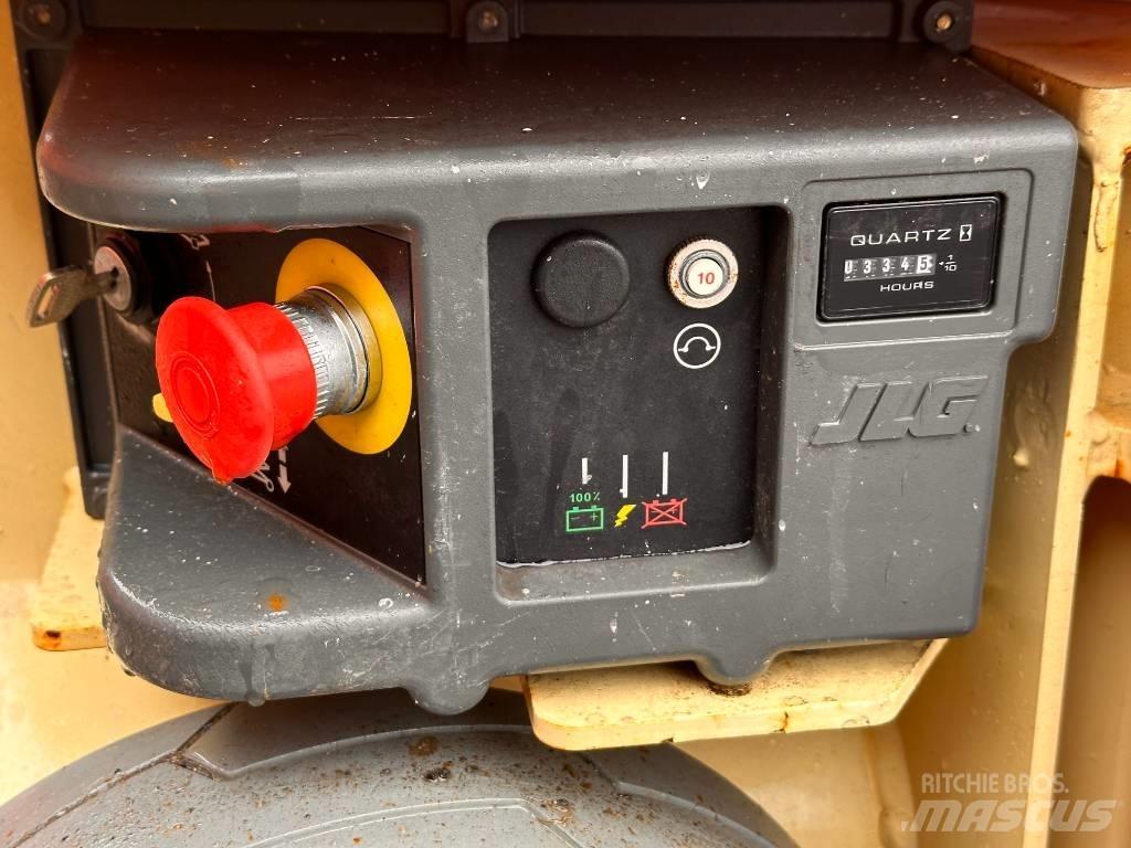 JLG 1230 ES Nůžková zvedací plošina