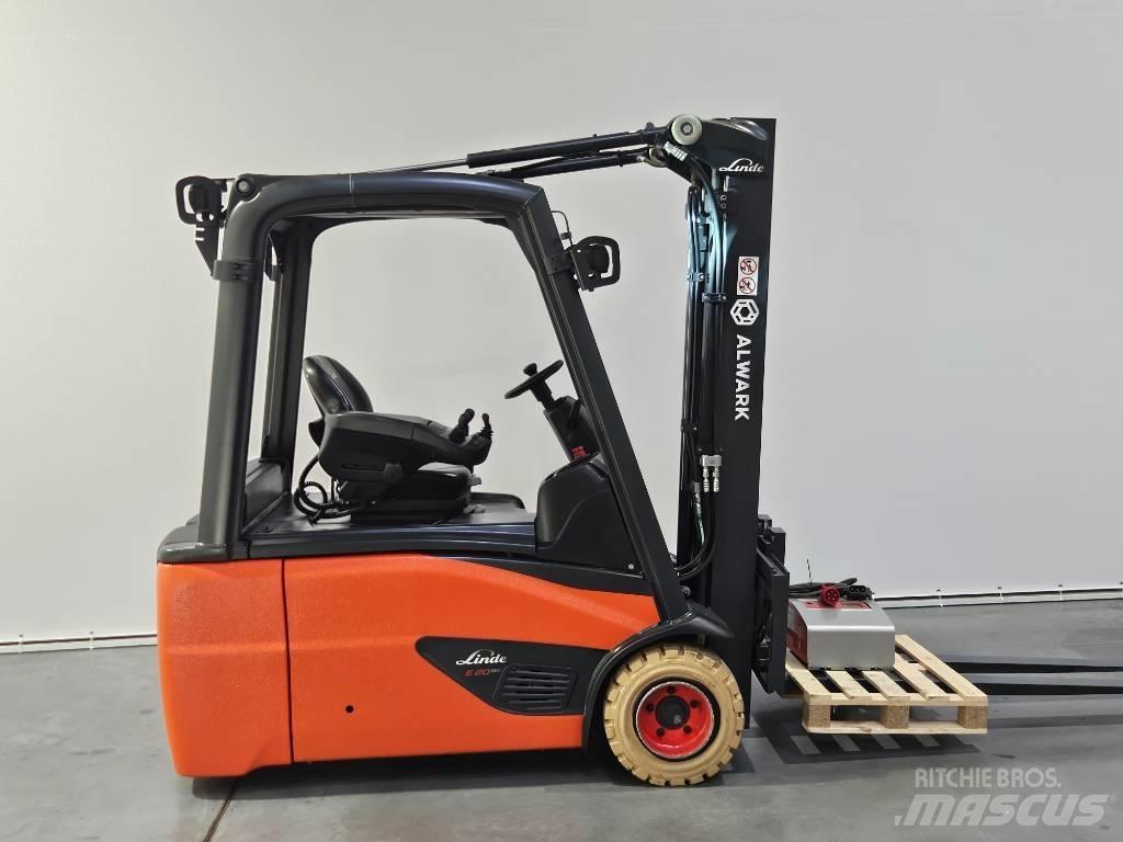 Linde E20L Akumulátorové vozíky