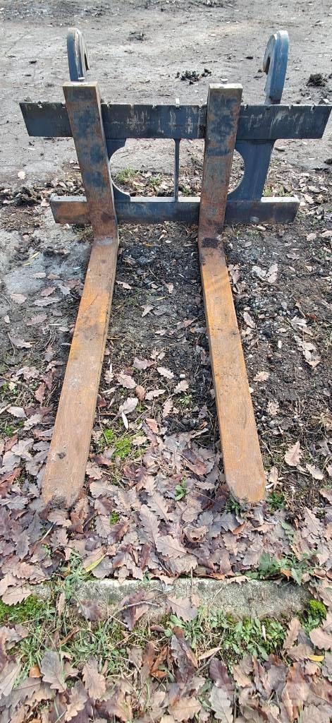 CASE 721 G Kolové nakladače