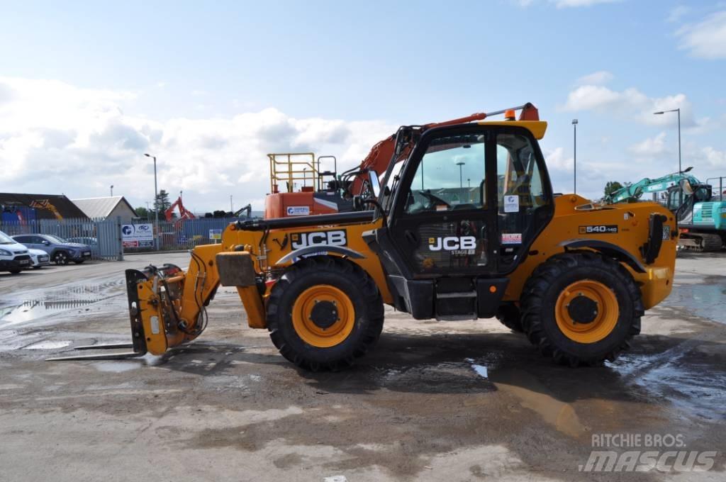 JCB 540-140 Teleskopické manipulátory