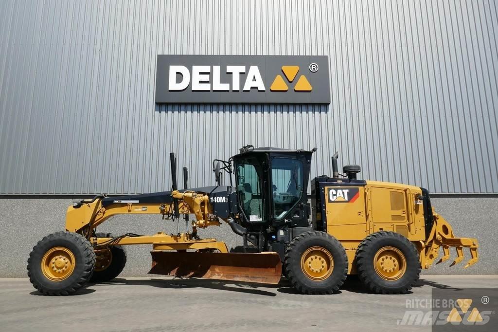 CAT 140M3 Grejdry