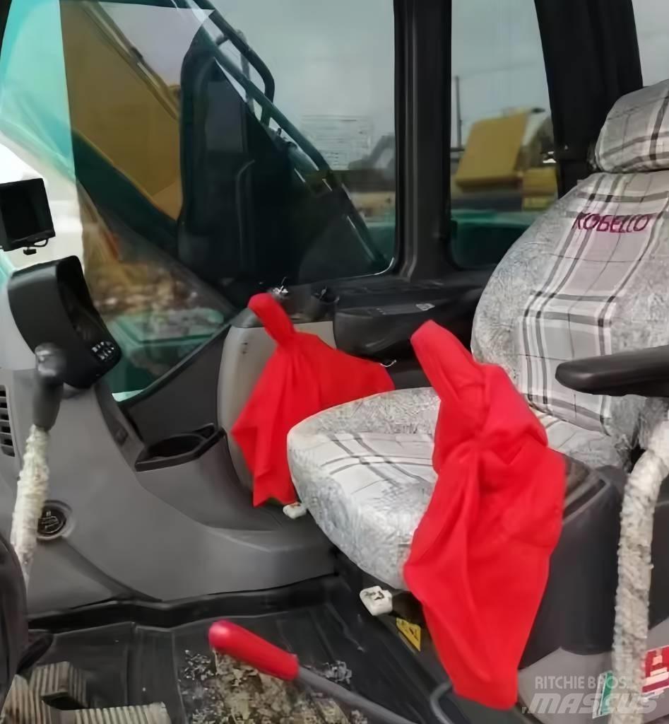 Kobelco SK 210 Pásová rýpadla