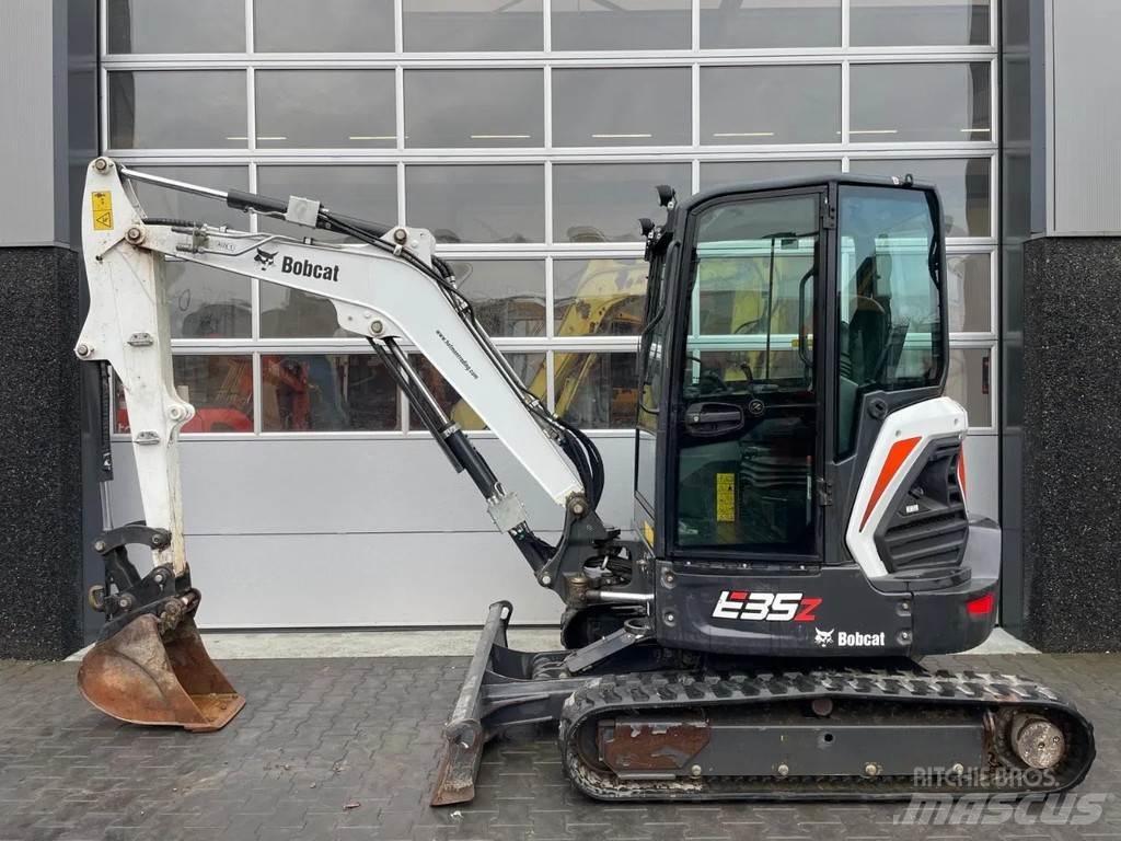 Bobcat E35 Mini rýpadla < 7t