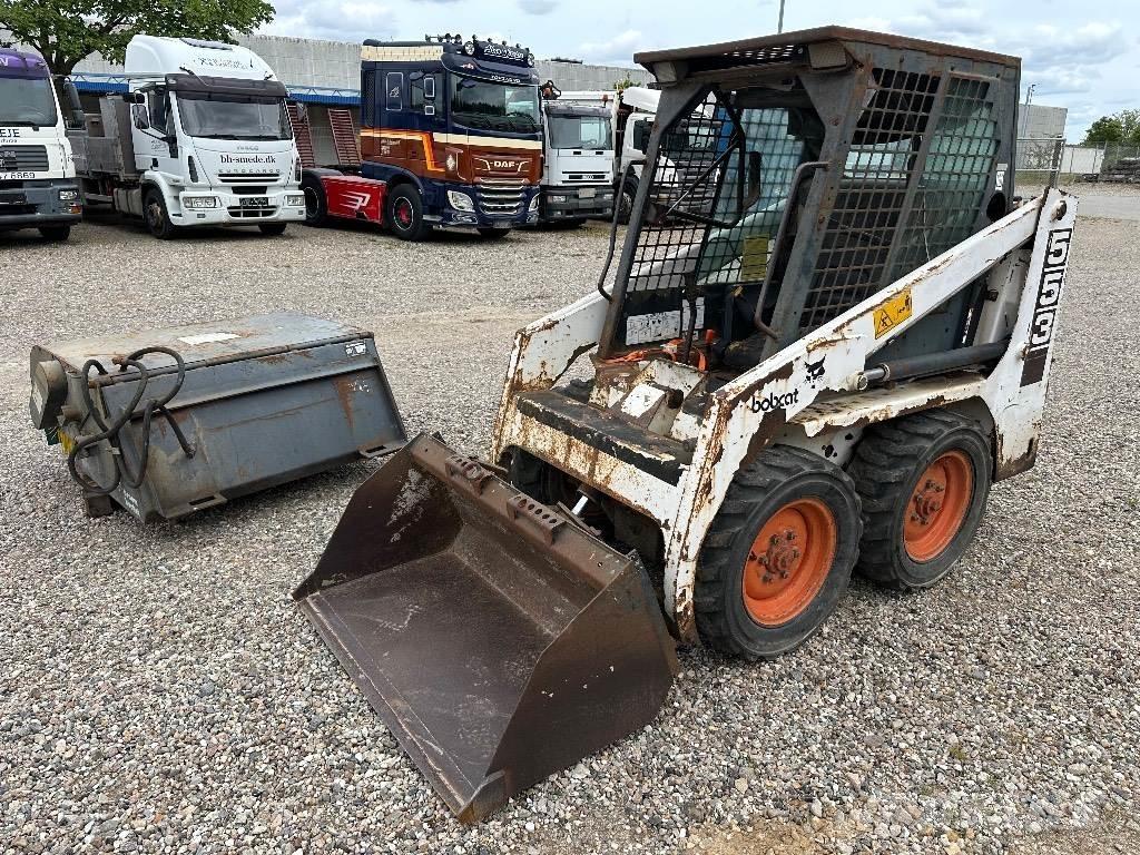 Bobcat 553 Smykem řízené nakladače