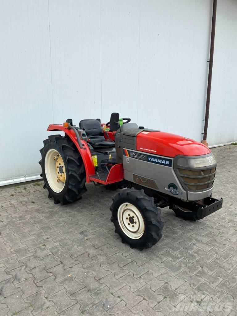 Yanmar RS 27 Kompaktní traktory