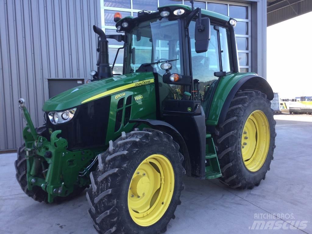 John Deere 6110M Traktory