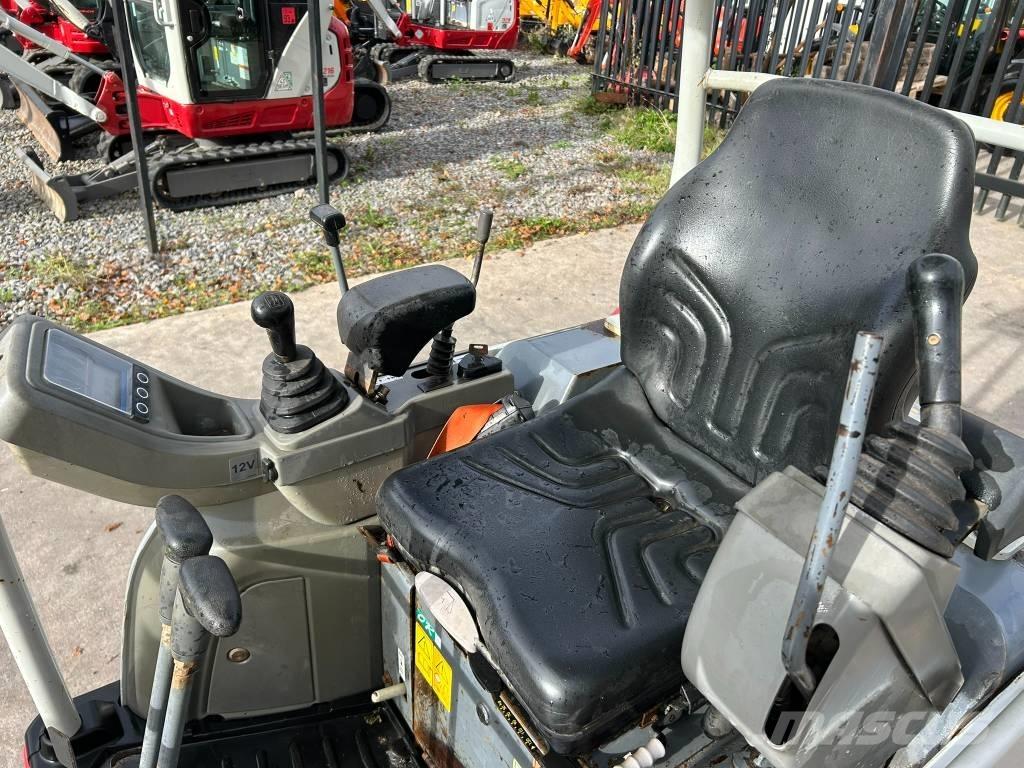 Takeuchi TB 216 Mini rýpadla < 7t