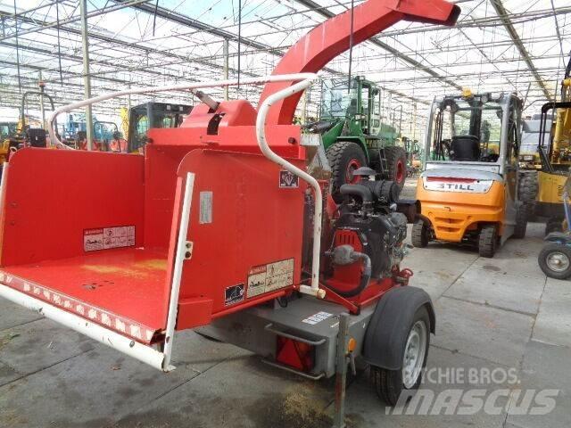Vermeer BC600XL Štěpkovače