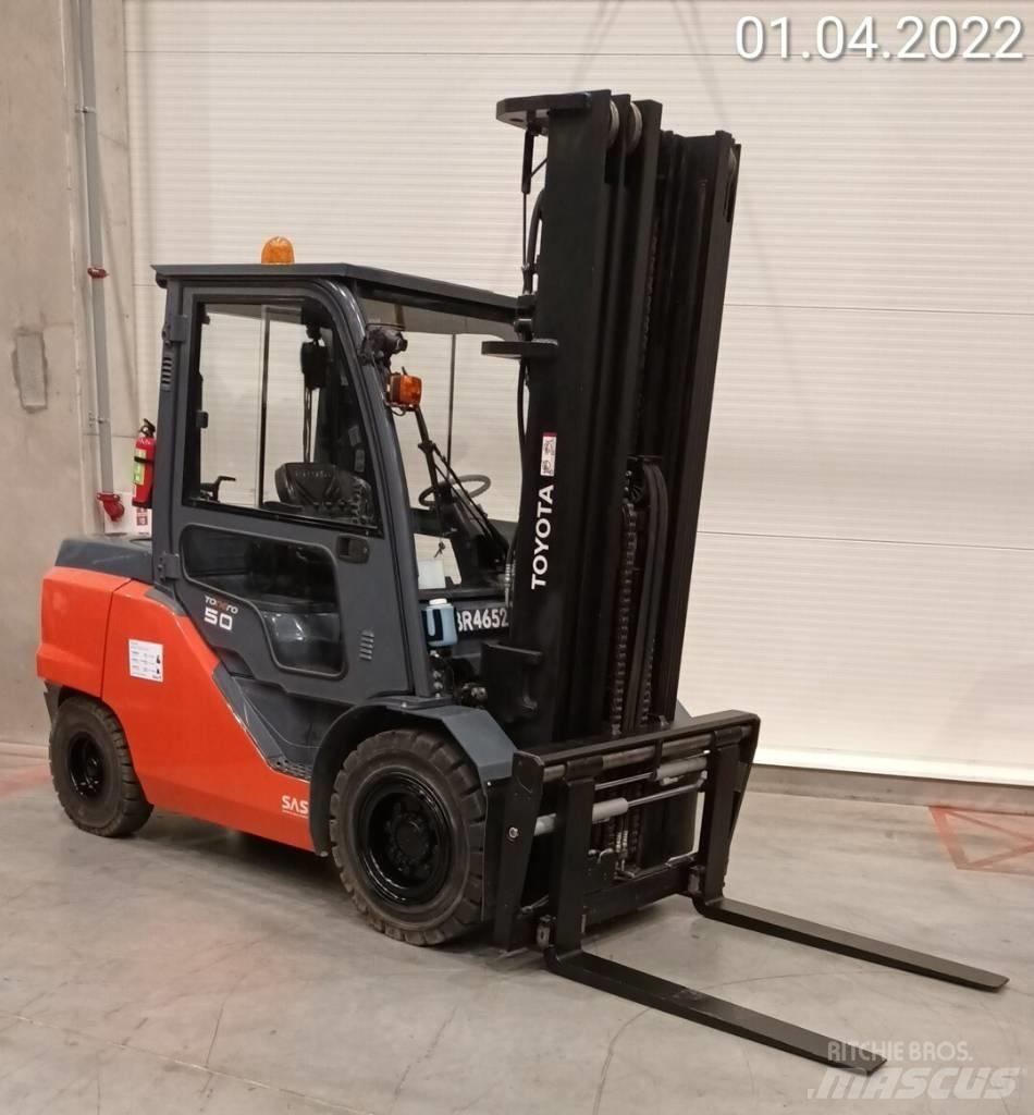 Toyota 40-8FD50N Dieselové vozíky