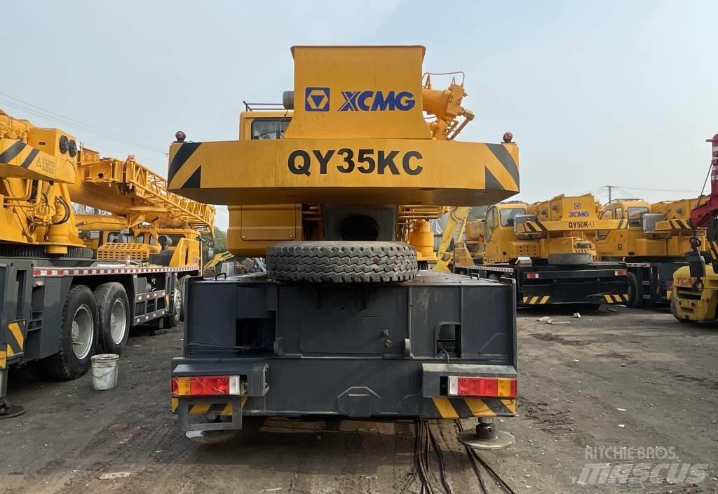 XCMG XCT 35 Univerzální terénní jeřáby