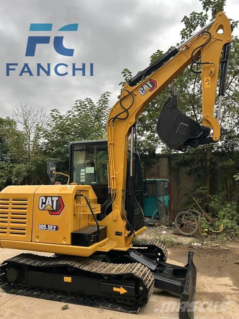 CAT 305.5E2 Mini rýpadla < 7t