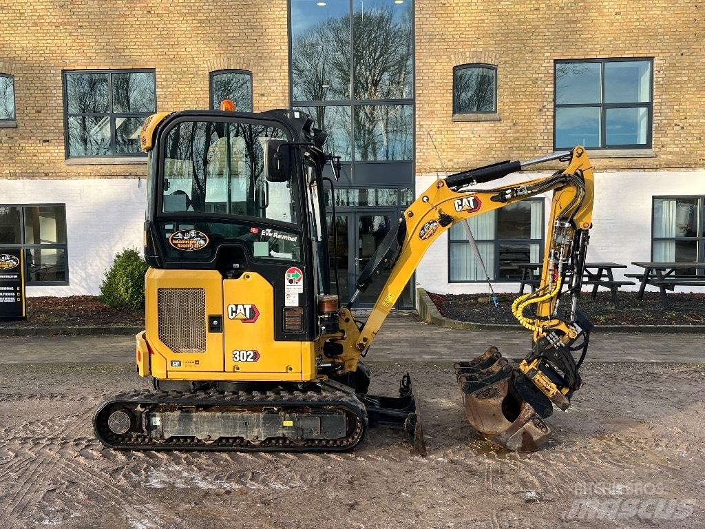 CAT 302 Mini rýpadla < 7t