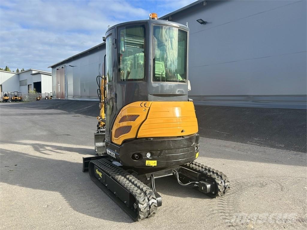 JPC HT25J HYTILLÄ Mini rýpadla < 7t