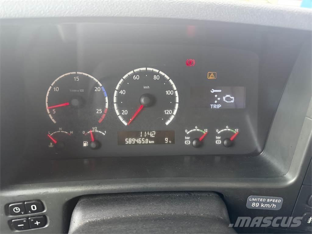 Scania P270 4X2 Autojeřáby, hydraulické ruky