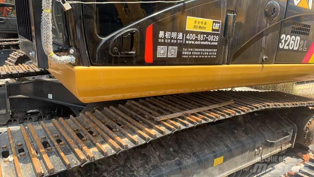 CAT 326D2L Pásová rýpadla
