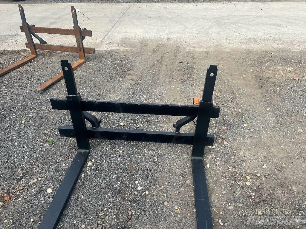 Ålö PALLET TINES Další nakladače, rypadla a příslušenství
