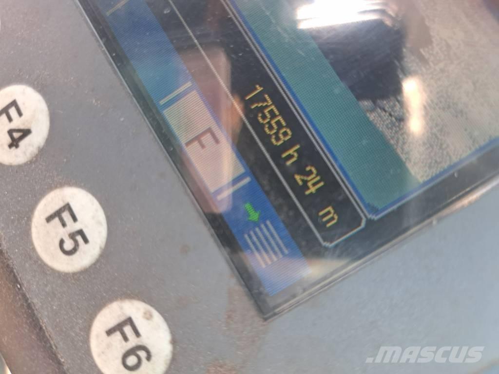 Fuchs MHL340D Stroje pro manipulaci s odpadem