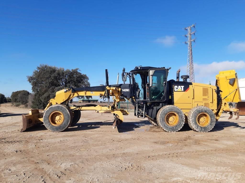 CAT M 140 M 2 Grejdry