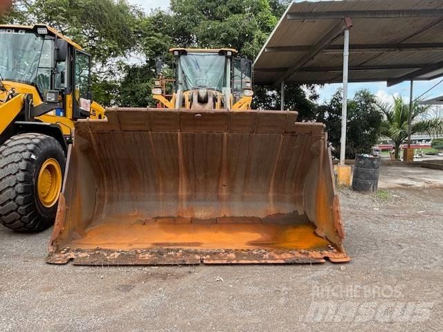 Volvo L 260 H Kolové nakladače